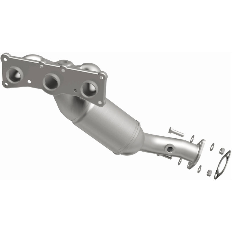 MagnaFlow Direct Fit Catalytic Converter California Grade 09-10 BMW 528i L6 3.0L