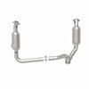 MagnaFlow Direct Fit Catalytic Converter 2006 Dodge RAM 1500 Pickup 5.7L Solid Front Axle