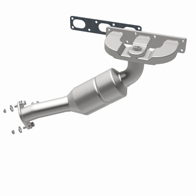 MagnaFlow Direct Fit Catalytic Converter BMW 5 01-03 Rear OEM