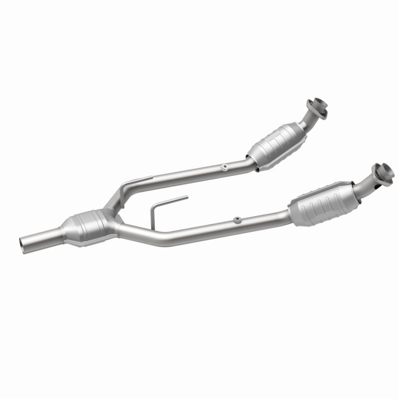 MagnaFlow Direct Fit Catalytic Converter 96-97 Mercury Cougar 3.8L
