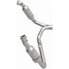 MagnaFlow Direct Fit Catalytic Converter 2006 Dodge RAM 1500 Pickup 5.7L Solid Front Axle