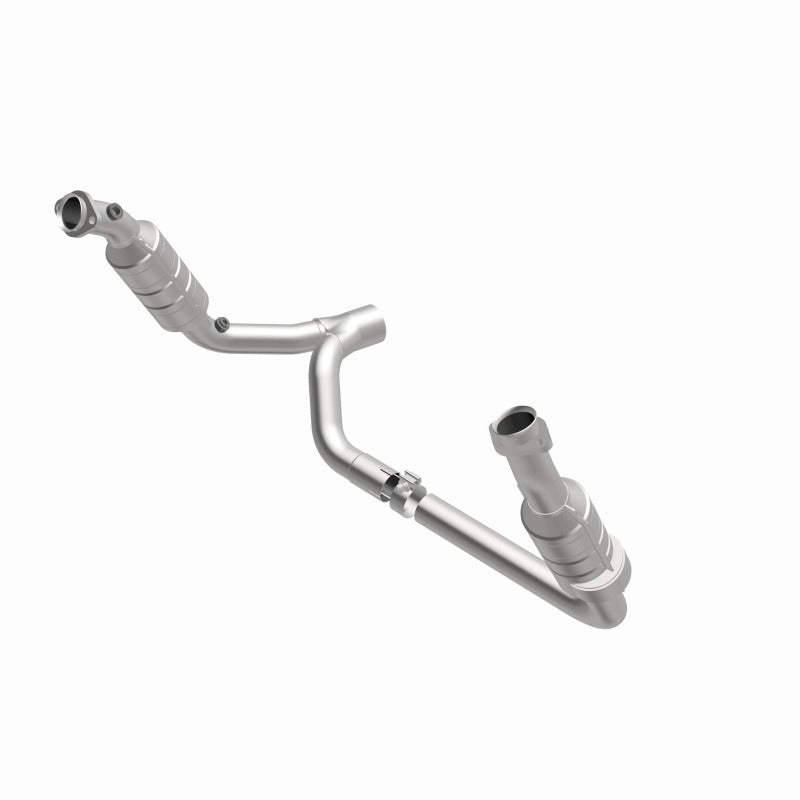 MagnaFlow Direct Fit Catalytic Converter 2006 Dodge RAM 1500 Pickup 5.7L Solid Front Axle